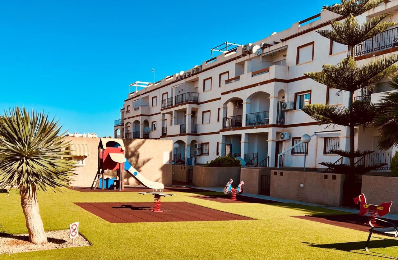 Casa Flania, Seaview, 2-Bedroom, 2-Bathroom Alicante Exteriér fotografie